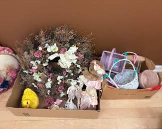 Spring & Easter Decor 