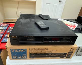 TEAC CD Player 