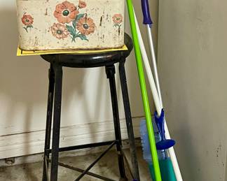 VINTAGE METAL KITCHEN STOOL, OLD BREAD BOX