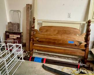 HEAD/FOOTBOARDS, BLOWER, DARTBOARD