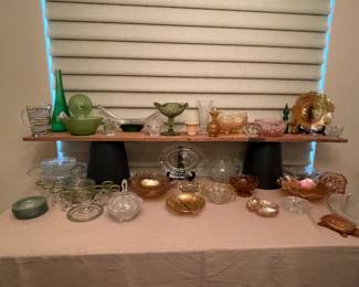 VINTAGE GLASSWARE & CRYSTAL
