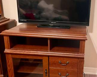 TELEVISION STAND, EMERSON TELEVISION