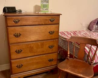 VINTAGE DRESSER