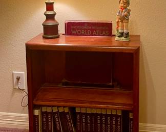VINTAGE WORLD BOOK YEARBOOKS, VINTAGE ENCYCLOPEDIA STAND