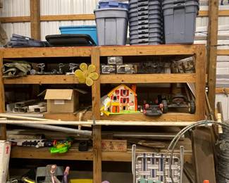 STORAGE TOTES, LAWN CHAIRS, SKATEBOARDS