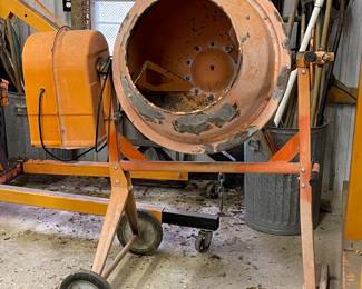 CEMENT MIXER