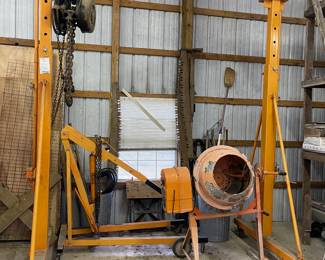 A FRAME GANTRY CRANE ON WHEELS, ENGINE LIFT, ANTIQUE 2 MAN SAWS
