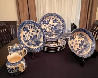 BLUE WILLOW CHINA