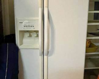 KENMORE REFRIGERATOR