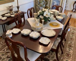 Dining table with 8 dining chairs