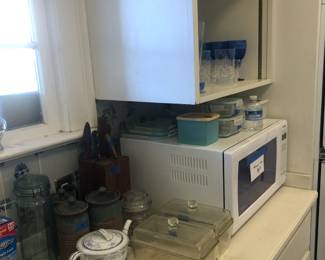microwave oven and kitchen miscl