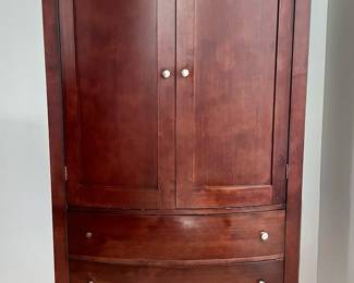 Armoire / Wardrobe 