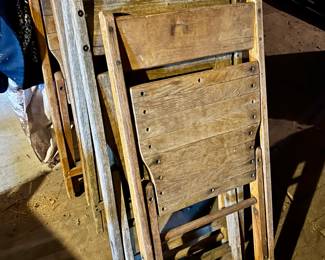 Wooden Folding Chairs 