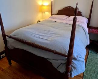 Full  Four  Poster  Bed 