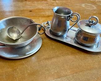 Vintage MCM Aluminum Sugar & Creamer/ Gravy Boat Set