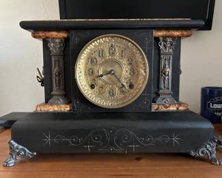 Seth Thomas mantel clock