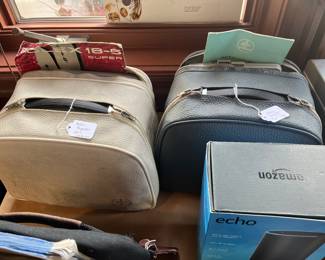 Vintage and antique film and camera equipment. For sale during in-person shopping hours only Friday - Sunday.