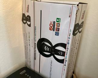 ClearStream 2MAX Indoor/Outdoor HDTV Antenna