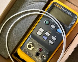 Fluke Electrical Test Tools, 719 30G Pressure Calibrator
