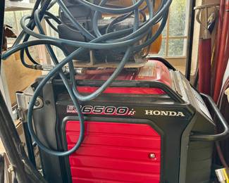 Honda EU 6500is Generator