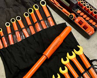 Cementex Insulated Tools