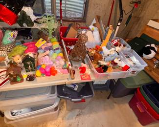 Easter and Valentine Decor