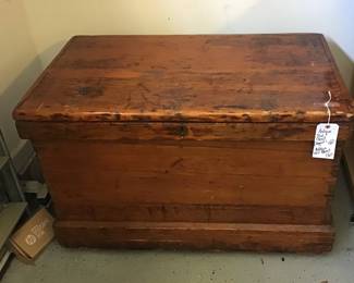 Antique Tool or Blanket pegged construction 