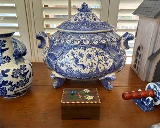 Large Portuguese Tureen