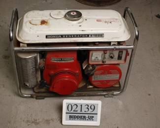 Honda Generator Model E1000 Red Color