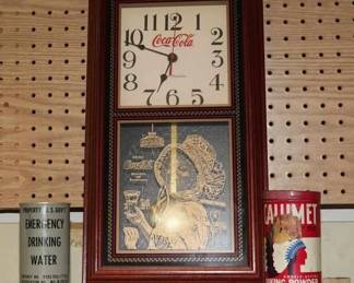  Coco-Cola Clock / Vintage Cars Canisters containers
