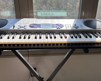 Casio LK-43 Keyboard/Amp/Stand