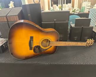 Yamaha FG-335 & and hard shell cased priced as a package - like new.