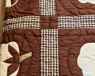 Cotton boll quilt