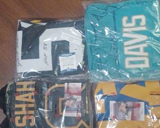autograph jerseys