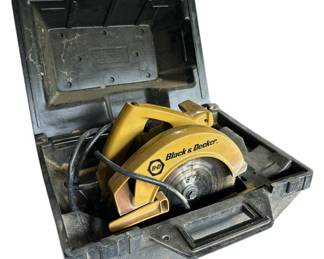 Black Decker 7 14 Circular Saw in Case