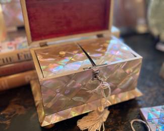 Mother of pearl tea caddy