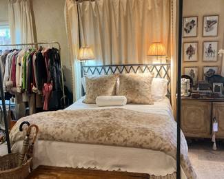 Full sized iron canopy bed