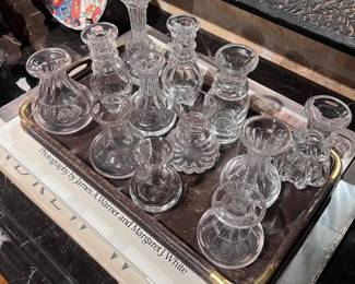 Wood and brass tray, crystal vases