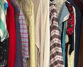 Vintage Women's Clothing