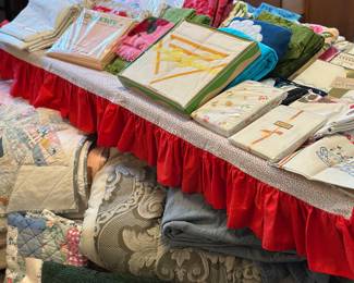 Vintage and antique quilts