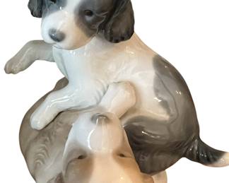 Lladro NAO Playing Puppies
