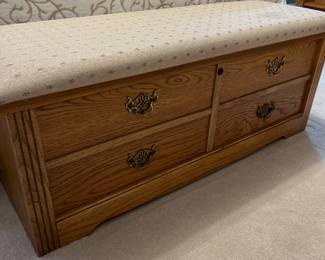 Lane cedar chest
