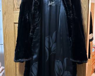 Vintage Fur Coat - Mint Condition