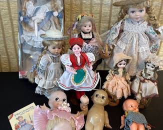 Vintage Doll Collection 