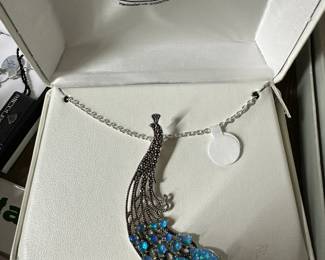 LE VIEUX handcrafted with SWAROVSKI marcasite