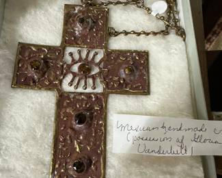 Handmade Mexican cross not in Box says it was a possession of glory Vanderbilt