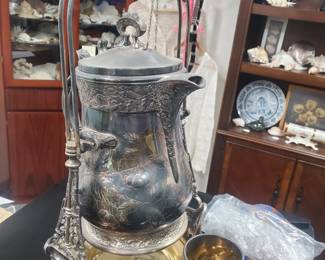 1800s tilting pot