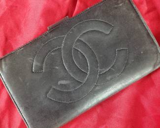 Chanel wallet