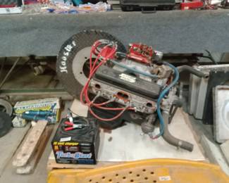 crate 604 motor meant for the "Crate Late Model" dirt track cars. It was running when it was taken out of the car