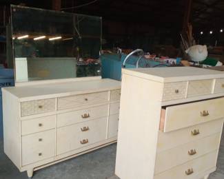 Matching dresser and chest of drawers...retro!!?